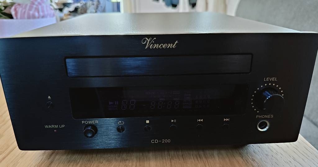 Vincent Lettore multimediale & Streamer: Vincent CD-200 – Nuovo (secondo la descrizione) da Rosshäusern venduto da 6908patrick