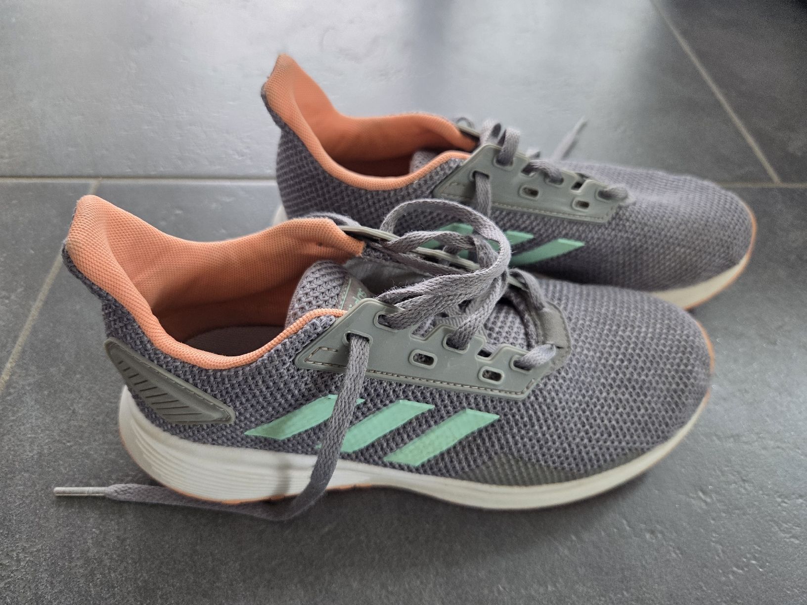 Adidas Scarpe per ragazzi: Turnschuhe Adidas – Usato da Henggart venduto da andreita 1