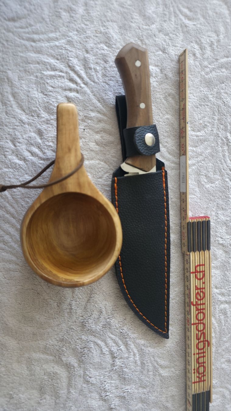 Zubehör: Handgefertigtes Jagdmesser 4116 Stahl + Walnussholz + Kuksa  – Neu und originalverpackt aus St. Margrethen SG von Duezenli61 1