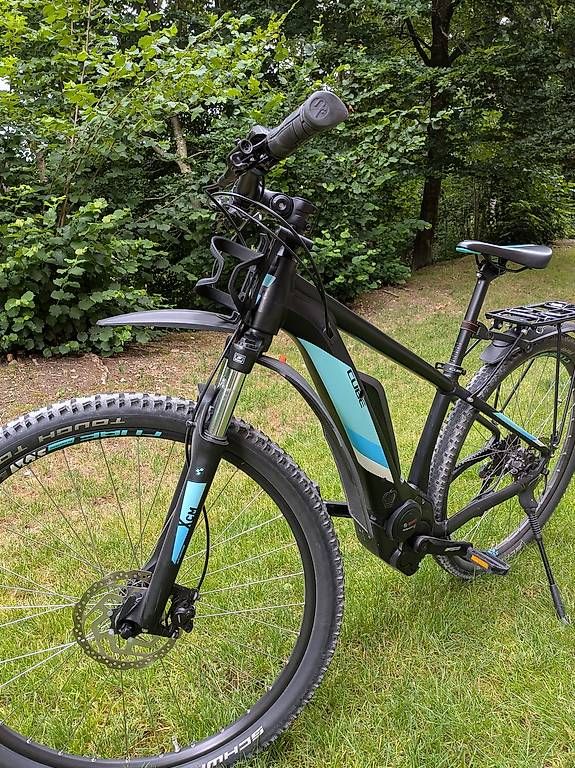 Cube Velos: E-Bike Cube Access Hybrid One 500 black 'n' mint – Gebraucht aus Gossau SG von mattmaster7 1