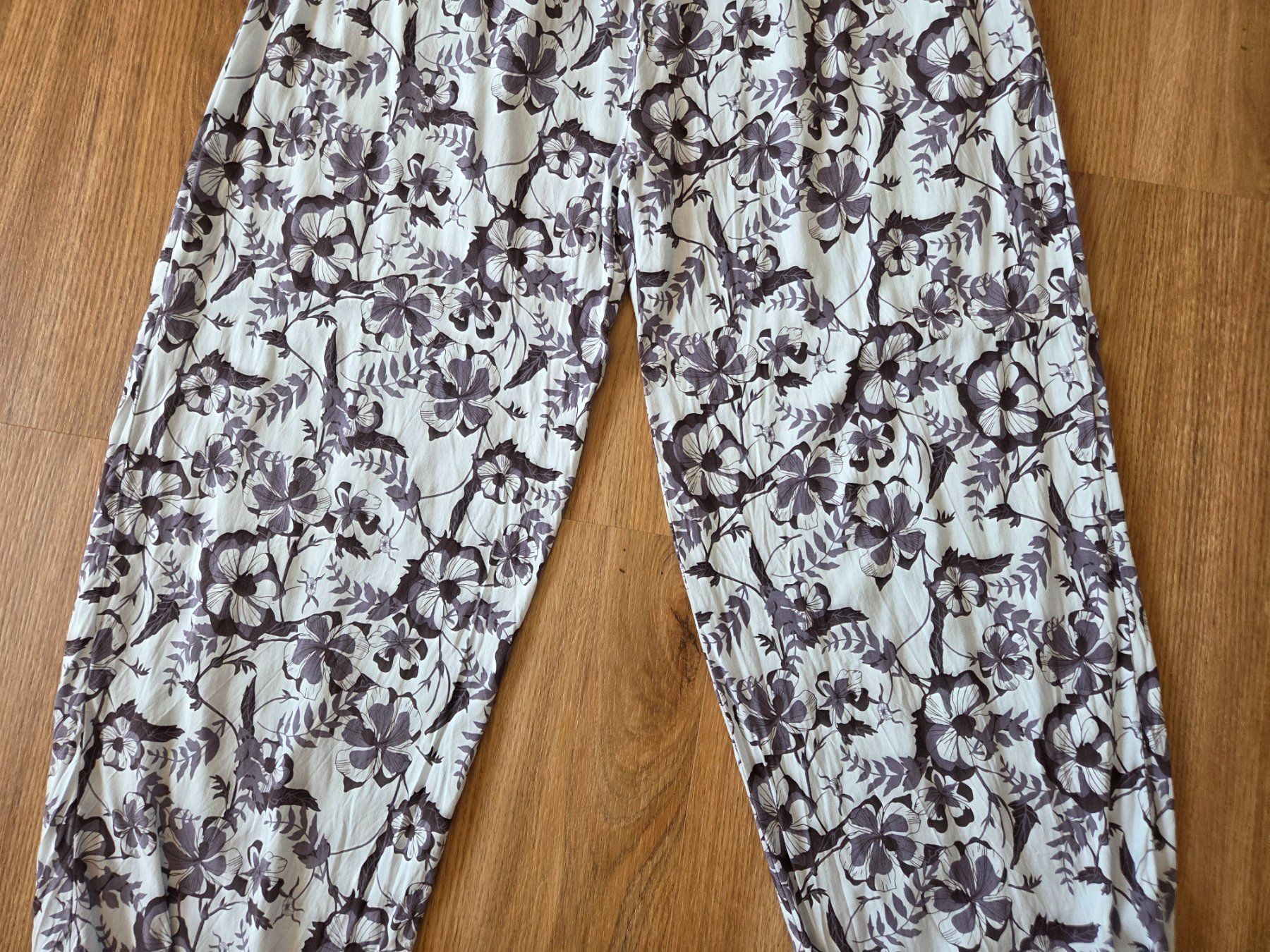 Pantaloni: Haremshose Gr. M, dünn – Nuovo (secondo la descrizione) da Heinrichswil venduto da sabi2809 3