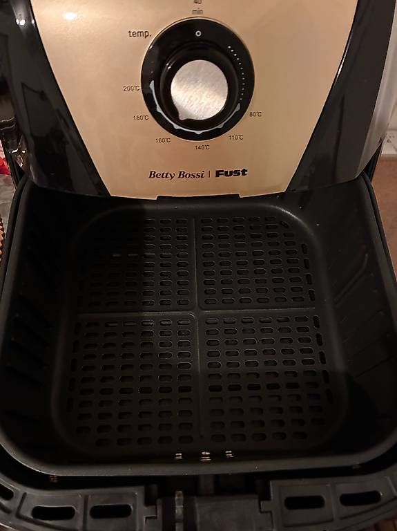 Betty Bossi Elettrodomestici da cucina: Heissluft-Fritteuse/Airfryer – Usato da Neuenkirch venduto da moesha02 2