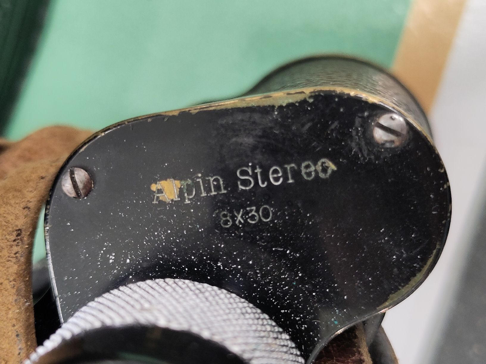 Kern Binocoli: Feldstecher Kern Aarau 8x30 – Usato da Pratteln venduto da Cartonsducoeur_bl 3