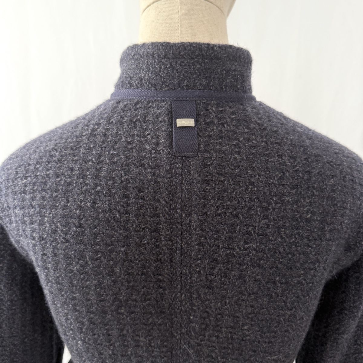 High Giacche: HIGH Everyday Couture Wool/Cashmere Jacket – Nuovo (secondo la descrizione) da Emmen venduto da Avviivva_Com2023 5