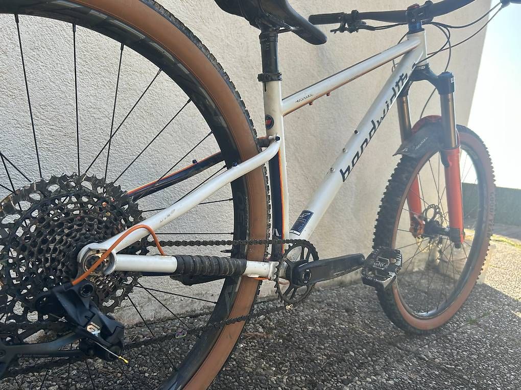 Biciclette: Vélo VTT endurigide en titane – Usato da Grandvaux venduto da Zildjian 3