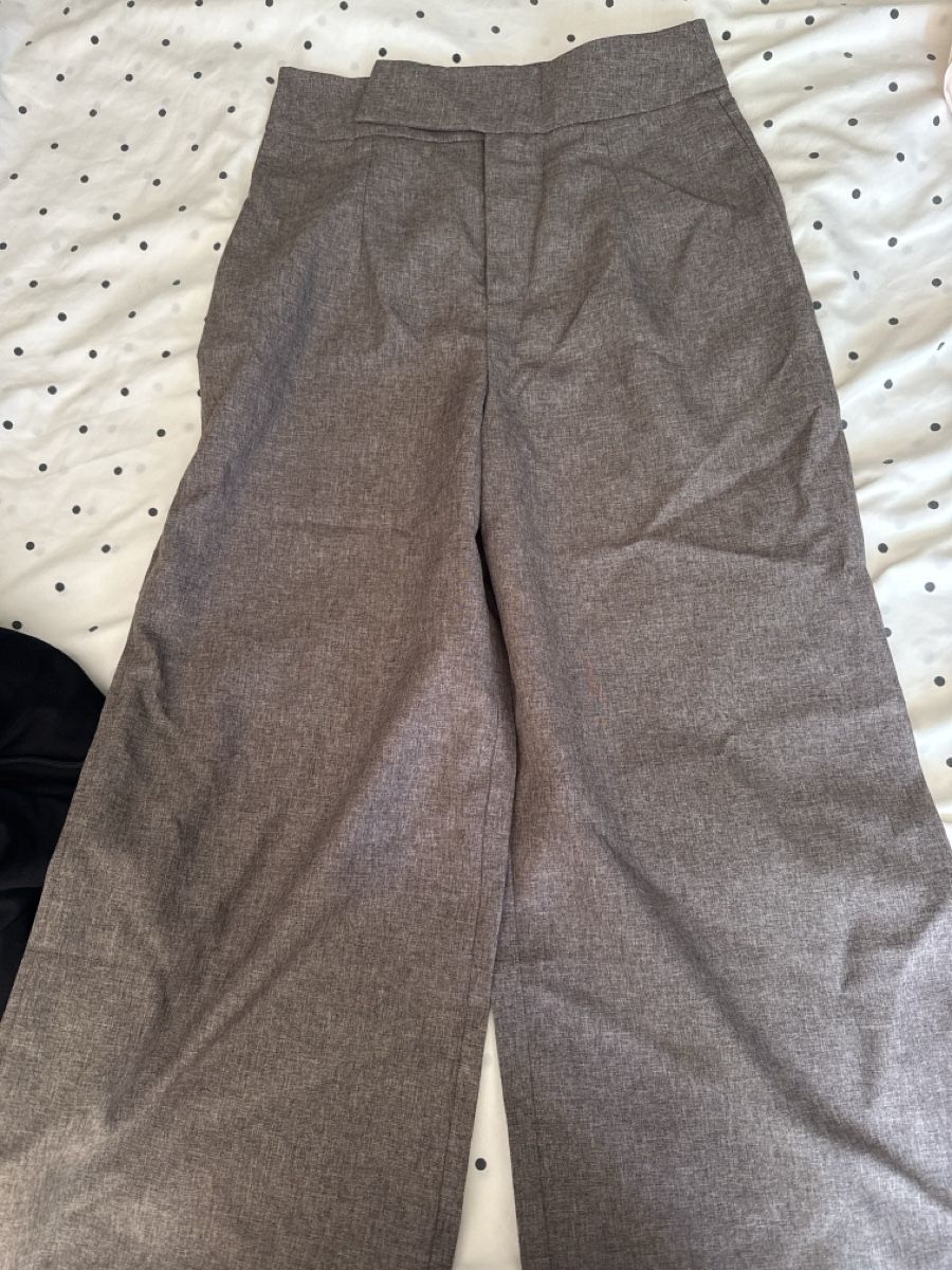 Kleiderpakete: Dress , pants, sweatshirt – Neu (gemäss Beschreibung) aus Meilen von tat_98kg 1