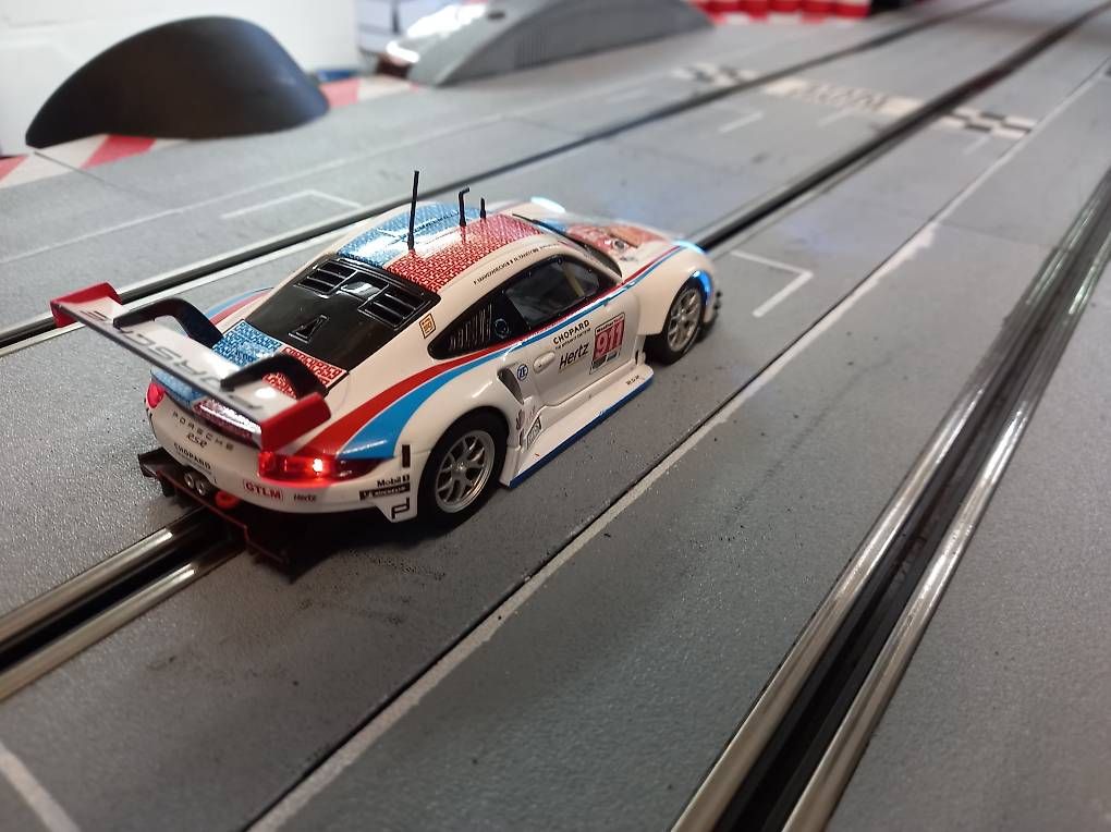 Carrera Rennbahnen: Carrera Digital 132 Porsche 911 RSR – Neu (gemäss Beschreibung) aus Langenthal von noa_9wcy 2