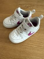Nike Sneaker - Grösse 25