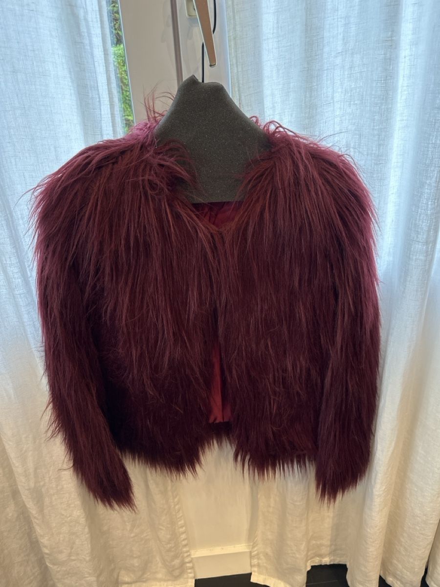 Mäntel: Unreal Fur Coat Size XS – Neu (gemäss Beschreibung) aus Cologny von pichi26