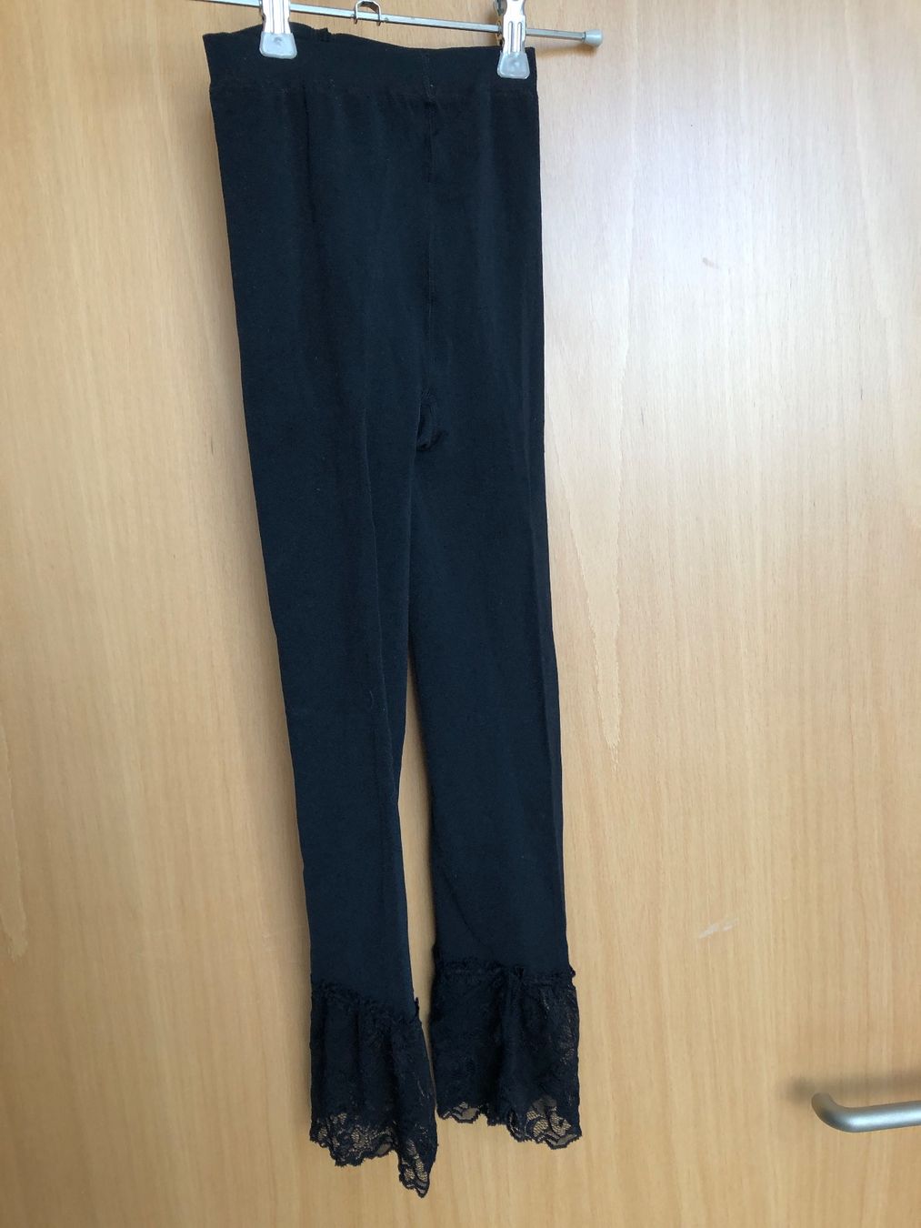 Wolford Leggings: Schwarze Leggings mit Spitze, Grösse S – Nuovo (secondo la descrizione) da Arlesheim venduto da leyRum4.5