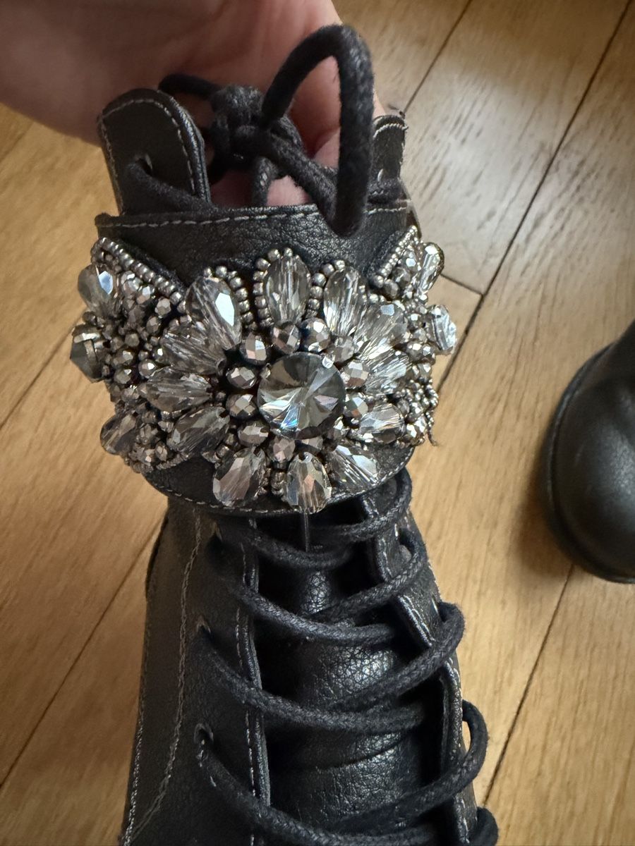 Scarpe da donna: Schicke Stiefeletten, schwarz, Grösse 38 – Usato da Chur venduto da auroraley 1