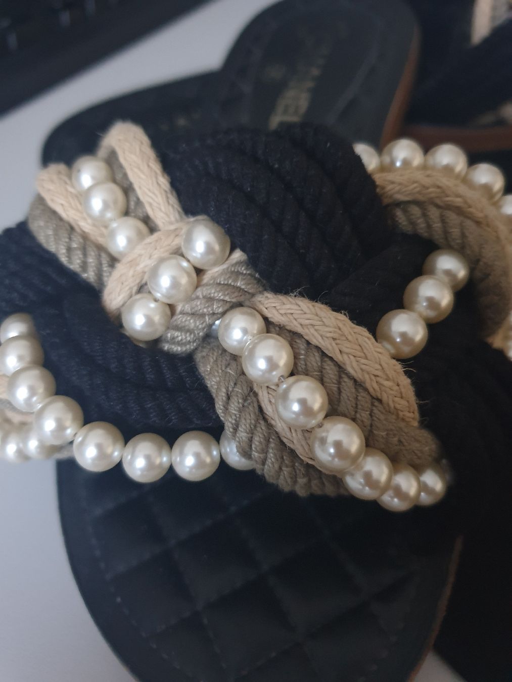 Chanel Scarpe da donna: Chanel Perlen Sandalen – Usato da Port venduto da Marta123 3