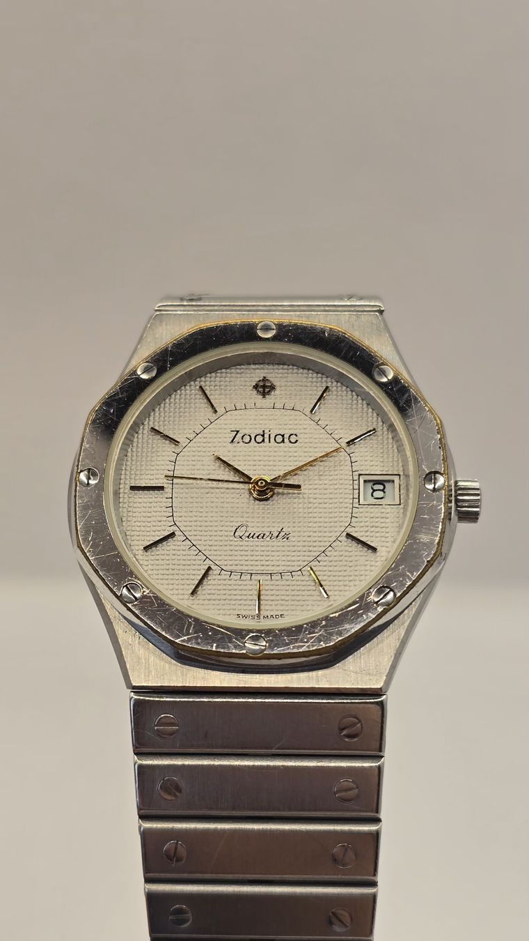 Zodiac Orologi: Zodiac Quartz Date Royal Oak 34,1mm – Usato da Minusio venduto da AGSuhren 1