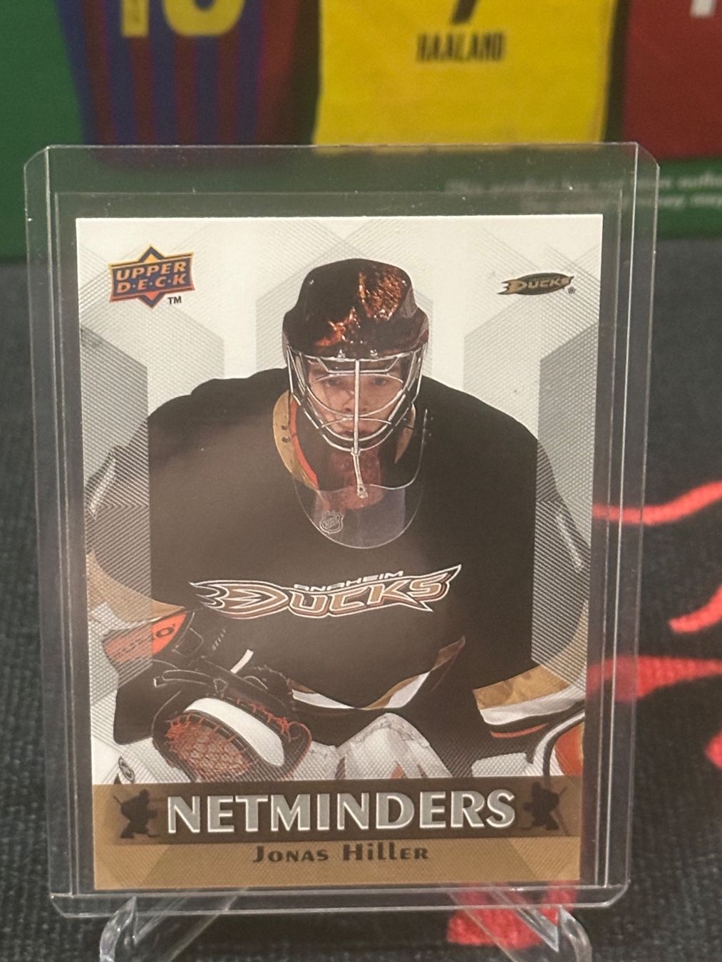NHL Carte collezionabili: Jonas Hiller 2010/11 Upper Deck Netminders N9 Anaheim Ducks – Usato da Oensingen venduto da chilli63