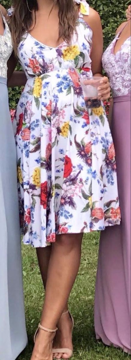 Robes: Kleid Blumenmuster Grösse S – D'occasion à Zürich par FranZHi
