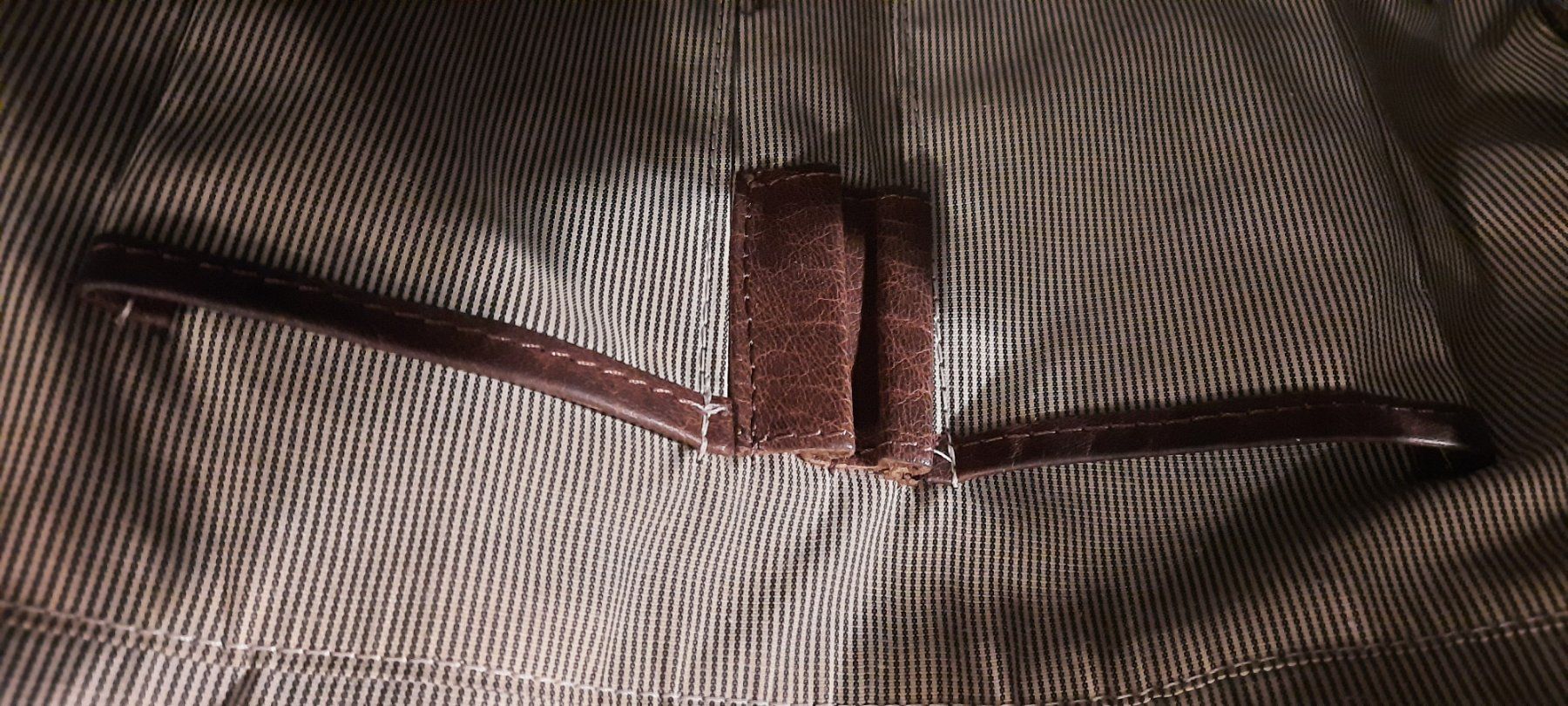 Borse da donna: Sac à main Varese – Usato da Sion venduto da Linkebeek 6