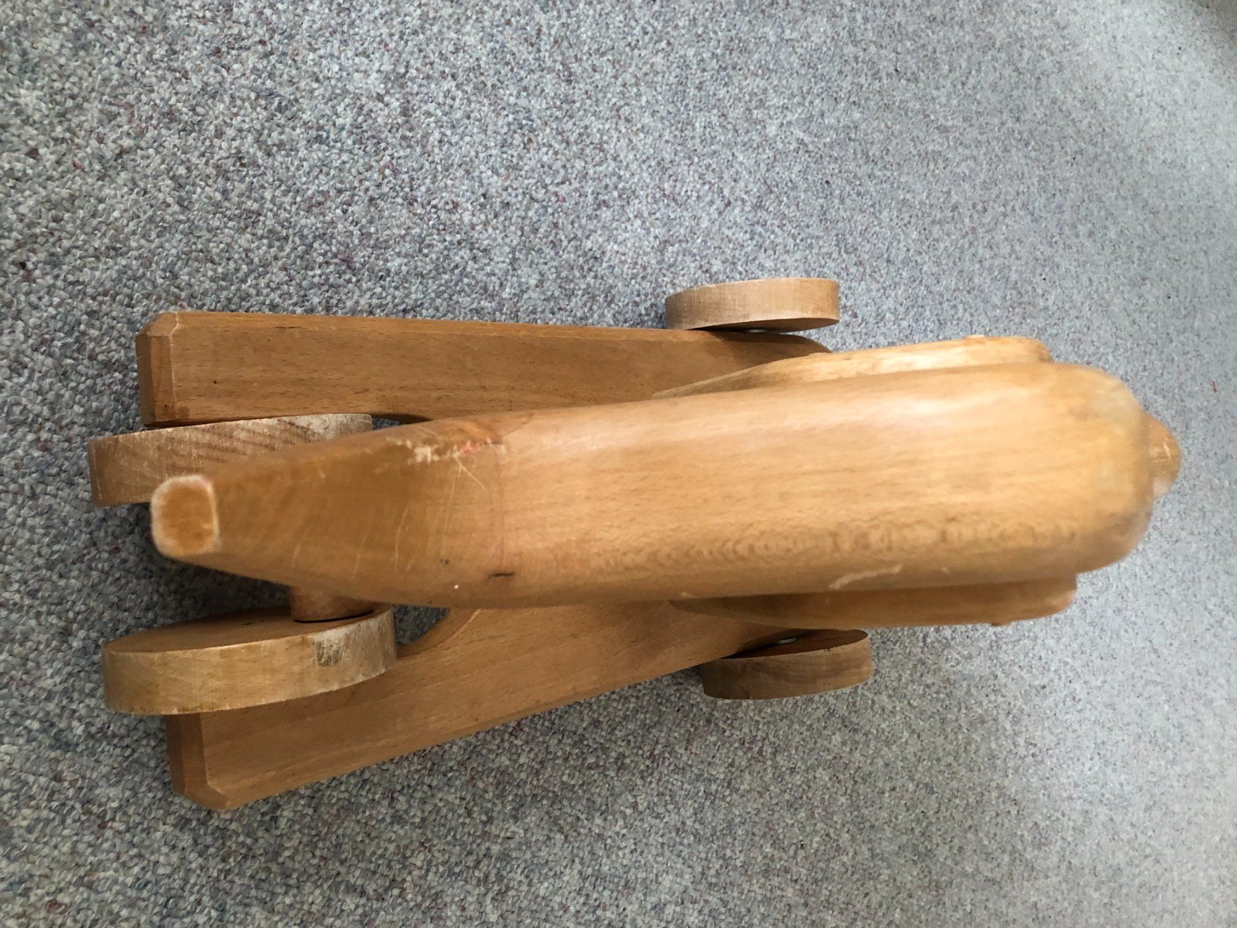 Statuette: Elefant auf Räder aus massivem Holz – Usato da Bassersdorf venduto da sammelfloh 2