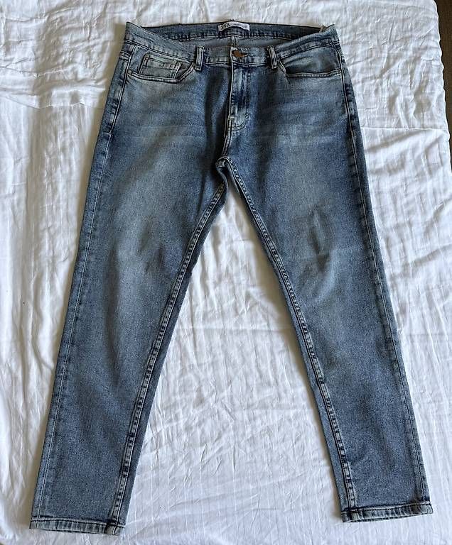 Jeans: Zara Herren Jeans Gr. 46  Hellblau  CHF 25 – Gebraucht aus Zürich von SamanthaGirod