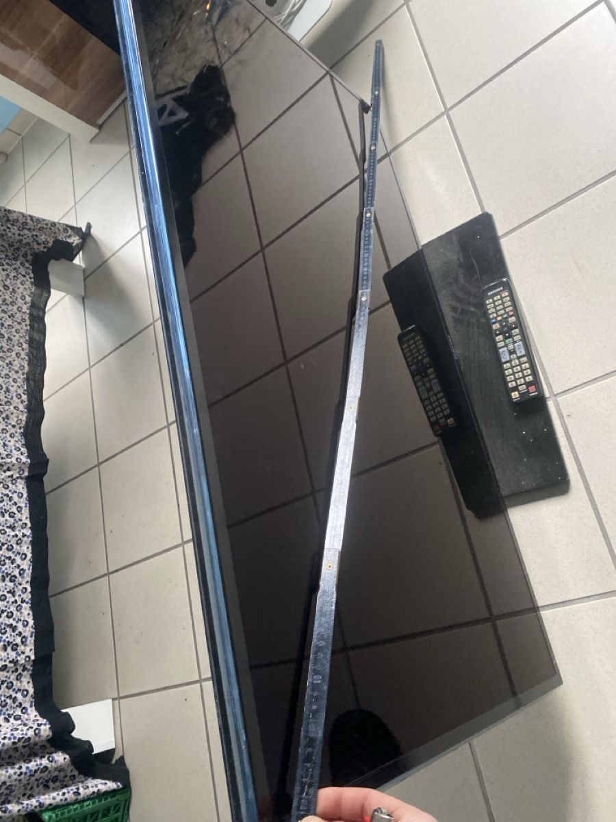 Televisori: TV Samsung Defekt – Difettoso da Flumenthal venduto da guz_ld76 3