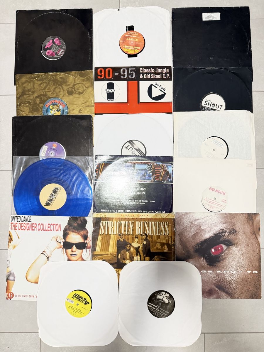 Dischi in vinile: Drum N Bass / Jungle Sammlung – Usato da Solothurn venduto da Funkytunky 1