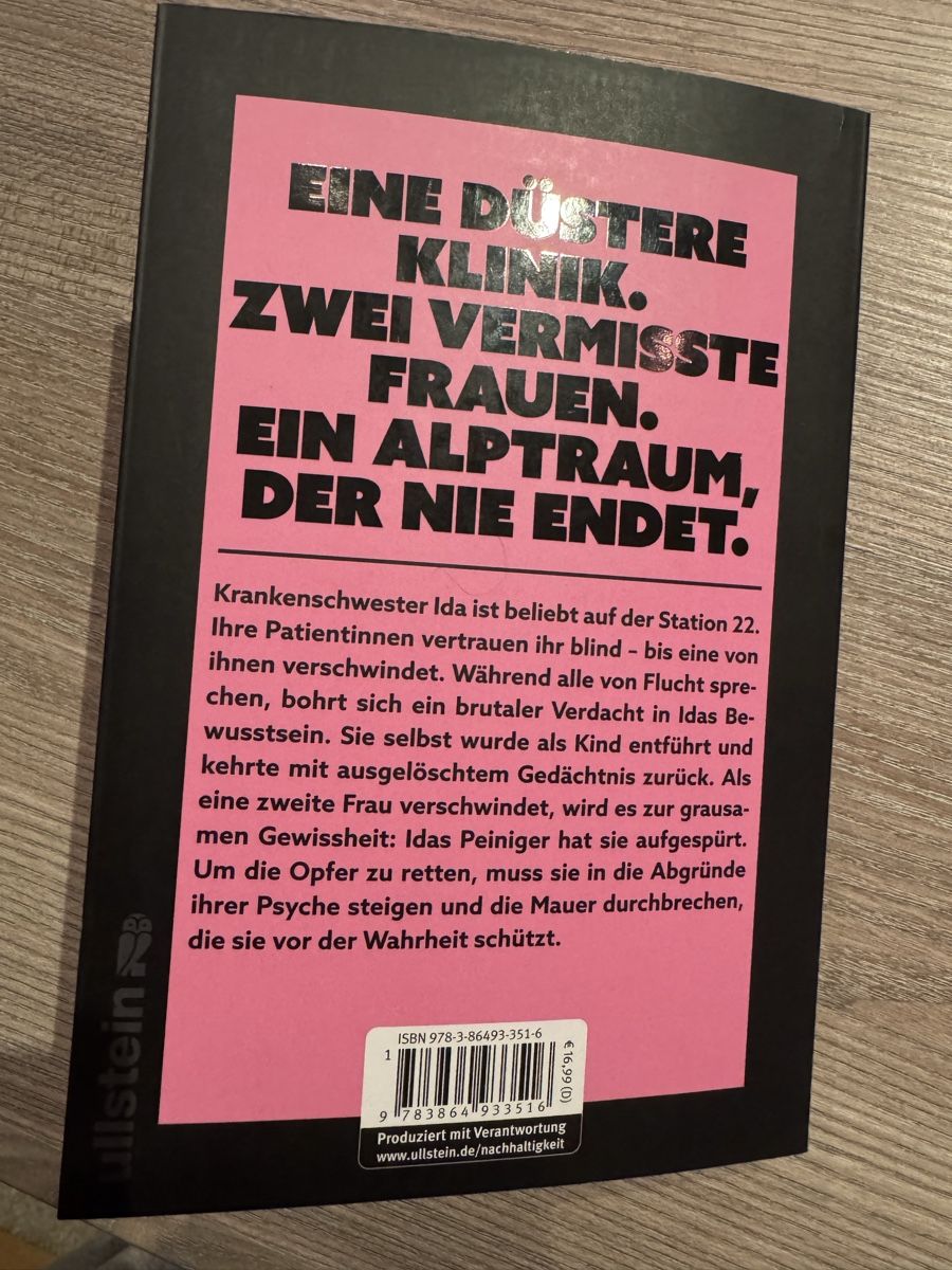 Bücher: Station 22 – Gebraucht aus Küssnacht am Rigi von DanielaH0102 1
