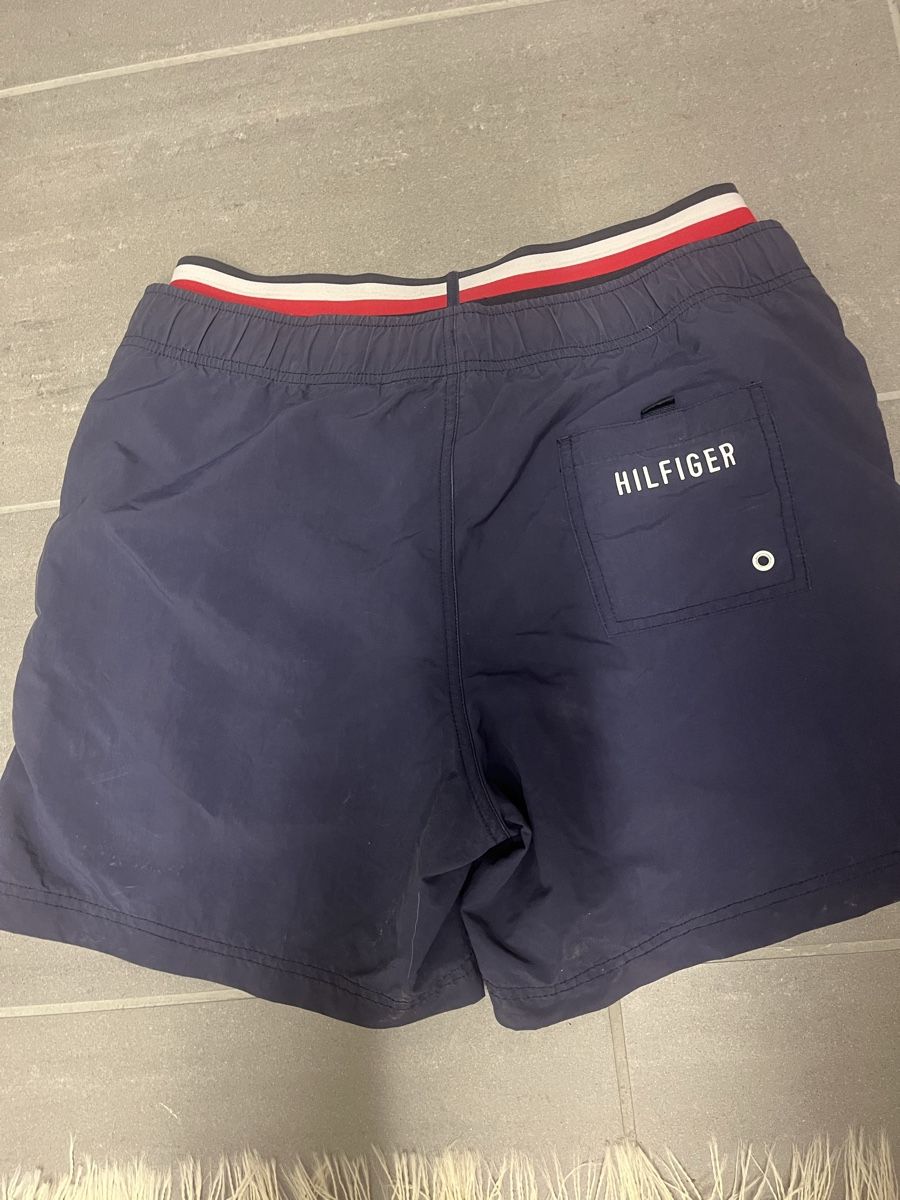 Tommy Hilfiger Pantaloni: Tommy Hilfiger Badehose  – Usato da Neerach venduto da fuz_8d7l 5