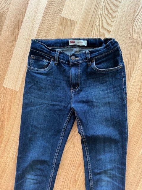 Pantaloni: Jeans Levis 510 Gr.176 – Usato da Wabern venduto da MagdalenaWabern 1