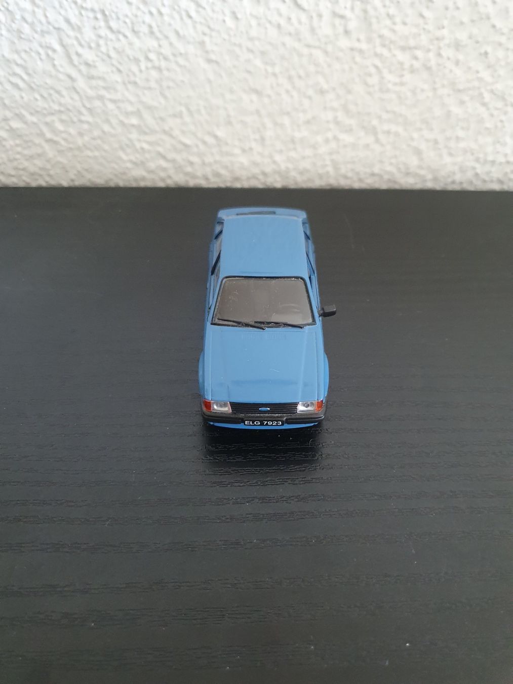 Ford Modellini d'auto: Blauer Ford Escort MK3 Modellauto 1:43 – Nuovo (secondo la descrizione) da Wiedlisbach venduto da leiku88 2