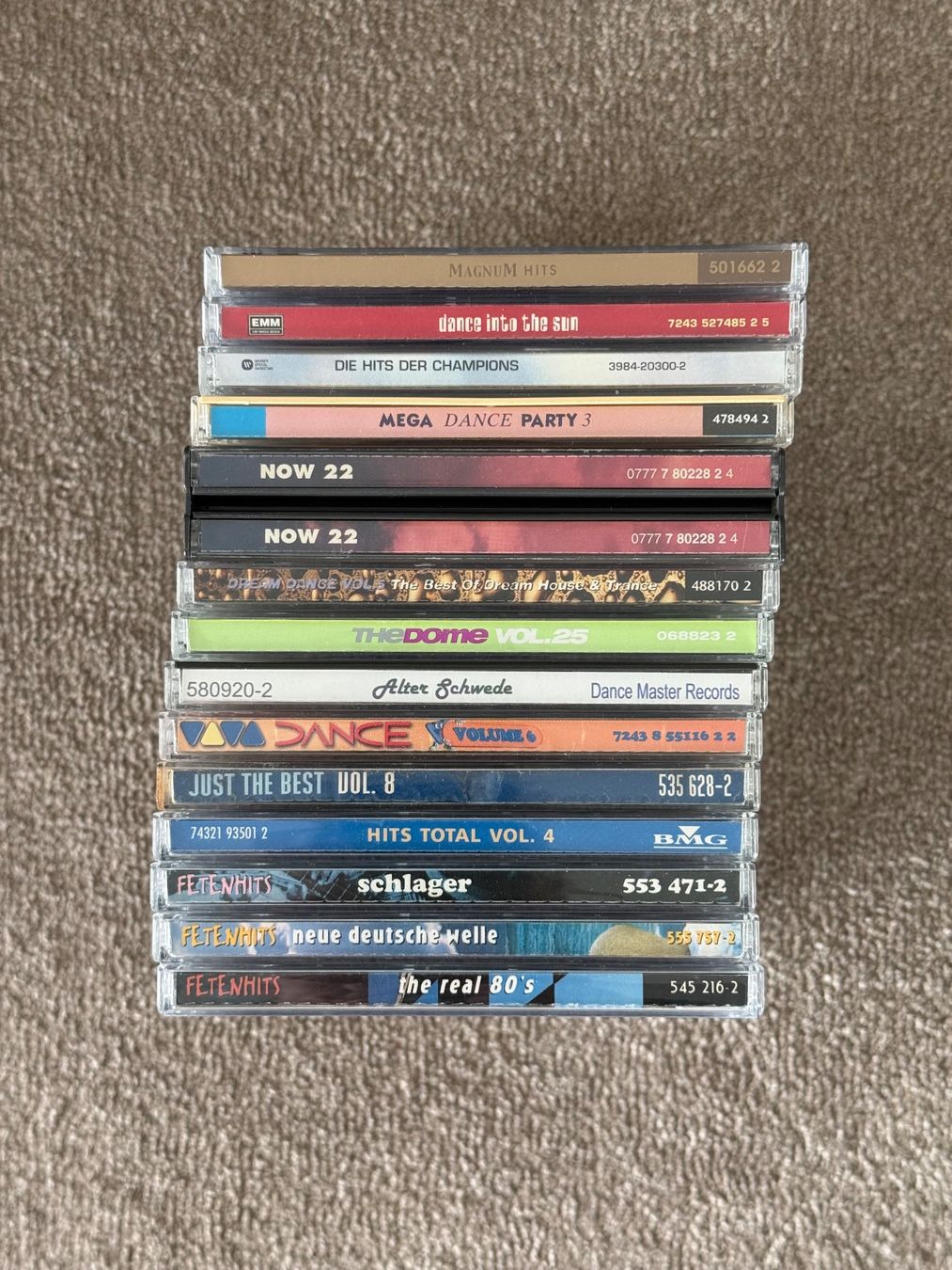 CD: Party CD, diverse, 14 Stück – Usato da affoltern am albis venduto da taug