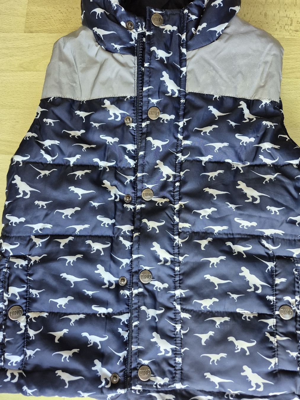 Altro abbigliamento per bambino: Gilet gr. 116  – Usato da Gränichen venduto da Mamaboy 1