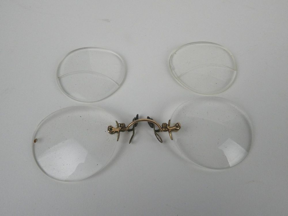 Occhiali & Lenti: Lesebrille mit Etui Zwicker – Usato da Bern venduto da Griffs_jetzt_zue