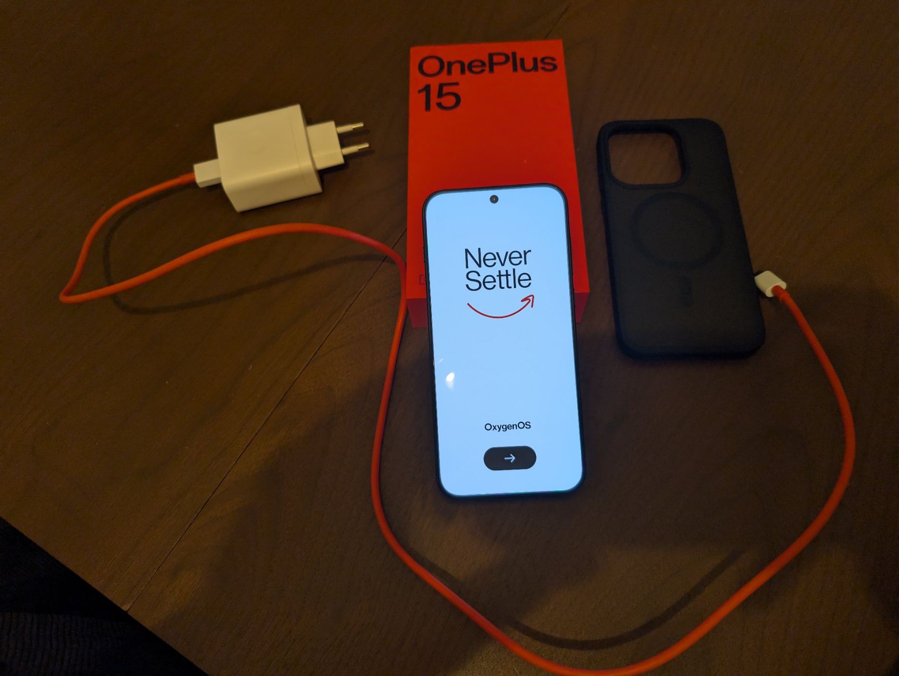 OnePlus Telefoni cellulari / Smartphones: OnePlus 15 / 512GB / 16GB RAM – Nuovo (secondo la descrizione) da Schaffhausen venduto da Chanzf8q 2