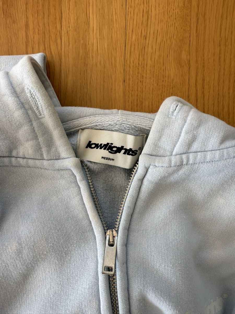 Maglioni & Felpe: Low Lights Hoodie Grösse M – Usato da Tägerwilen venduto da Bichito4 2