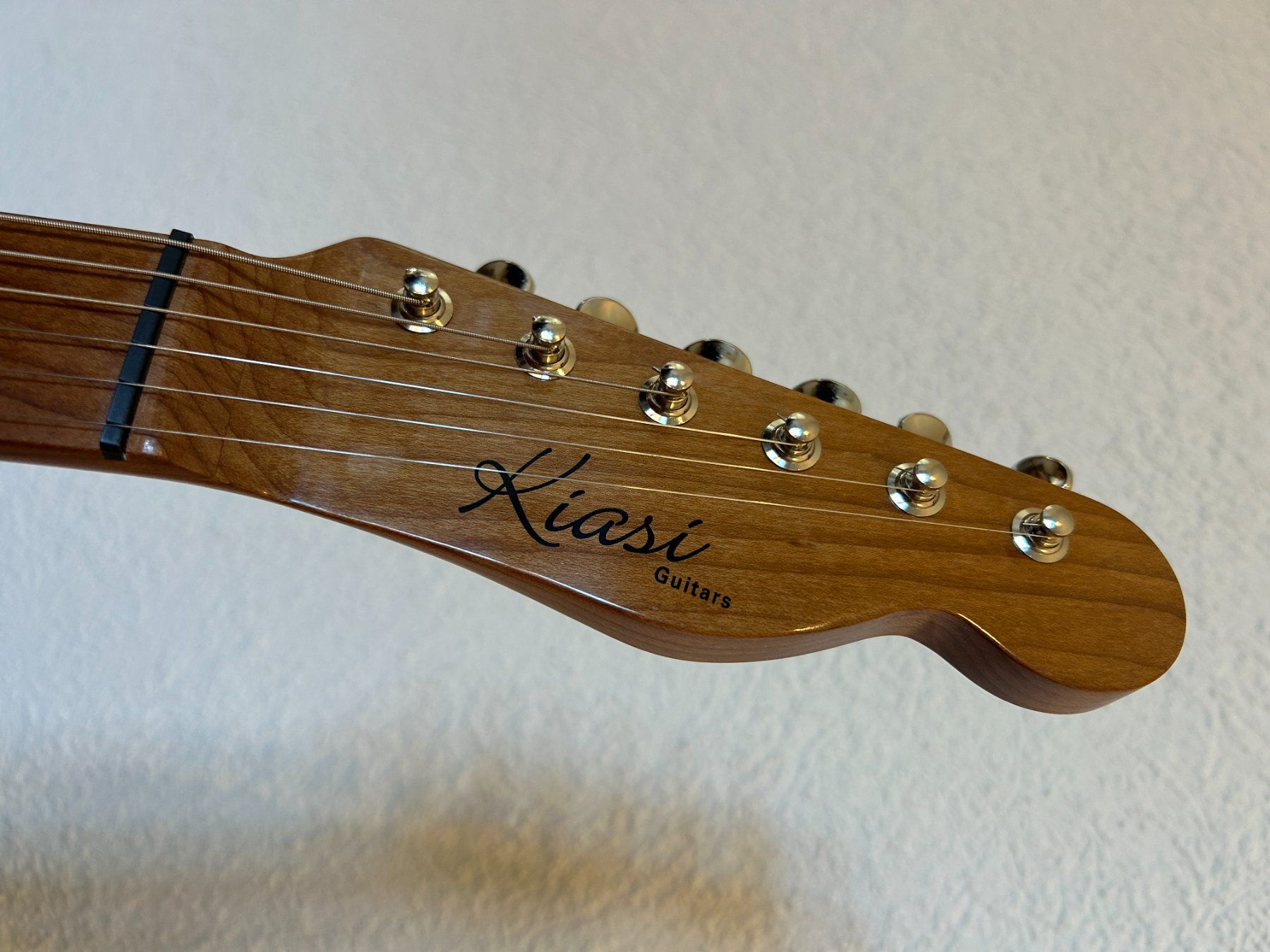 Strumenti musicali: Kiasi Guitars Evolve TH Azure – Prototype Series – Nuovo (secondo la descrizione) da Wabern venduto da kiasiguitars 3