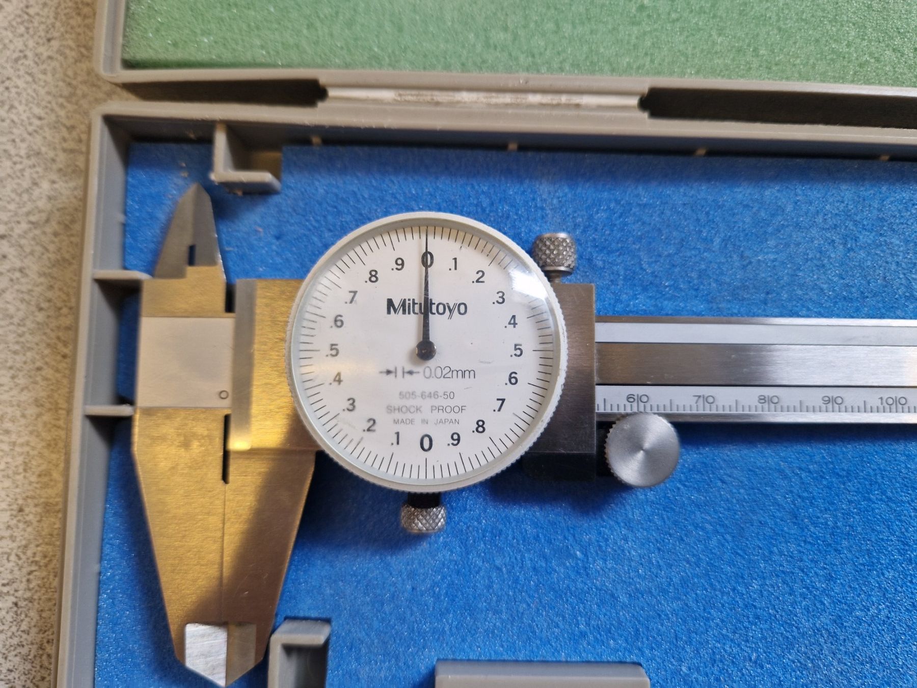 Mitutoyo Misurare: Mitutoyo Uhrenschieblehre 150mm – Usato da Luzern venduto da sim_67cx 1