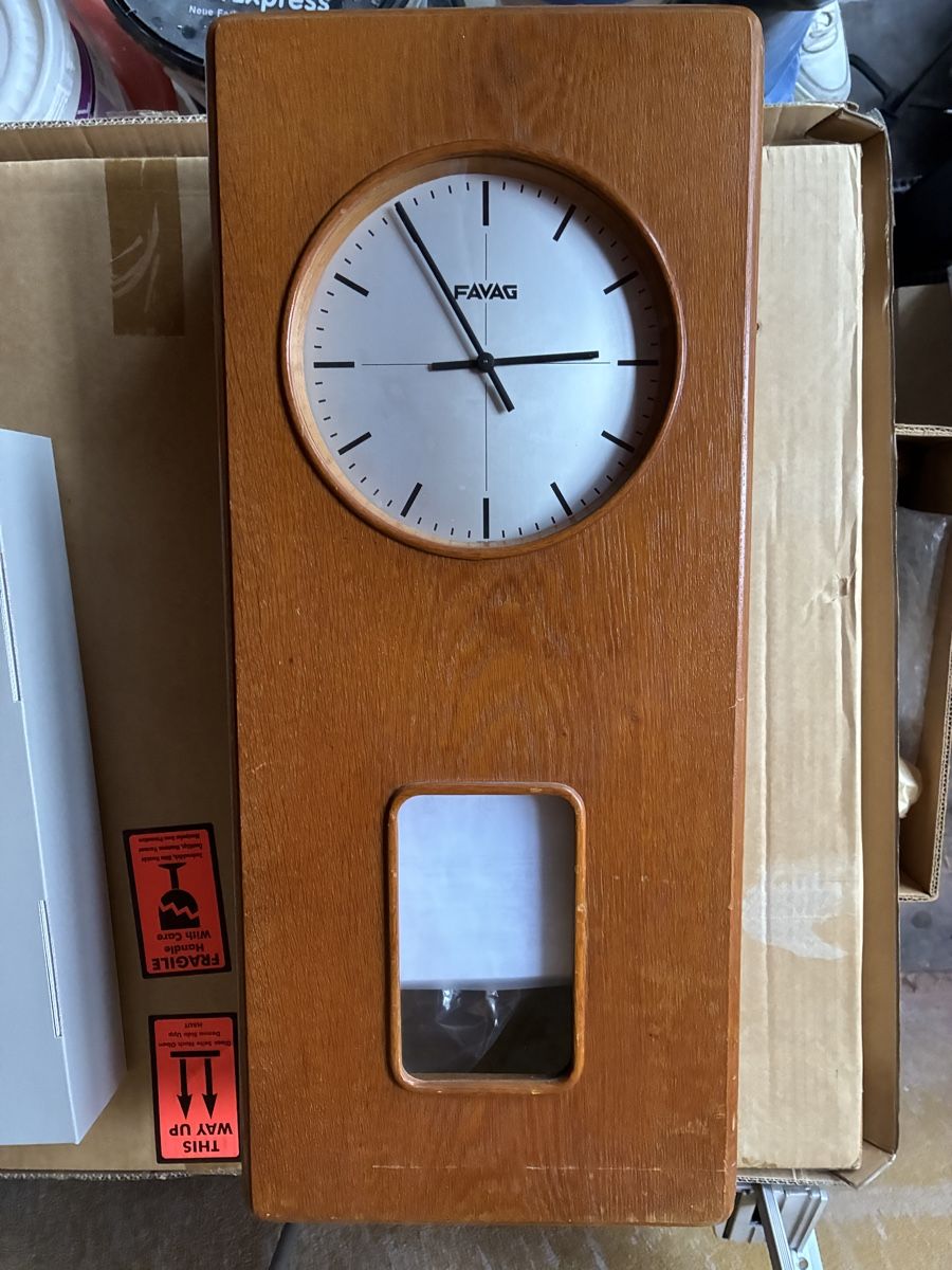 Stand- & Wanduhren: Horloge électrique Favag – Gebraucht aus Ste CROIX von Nhl14