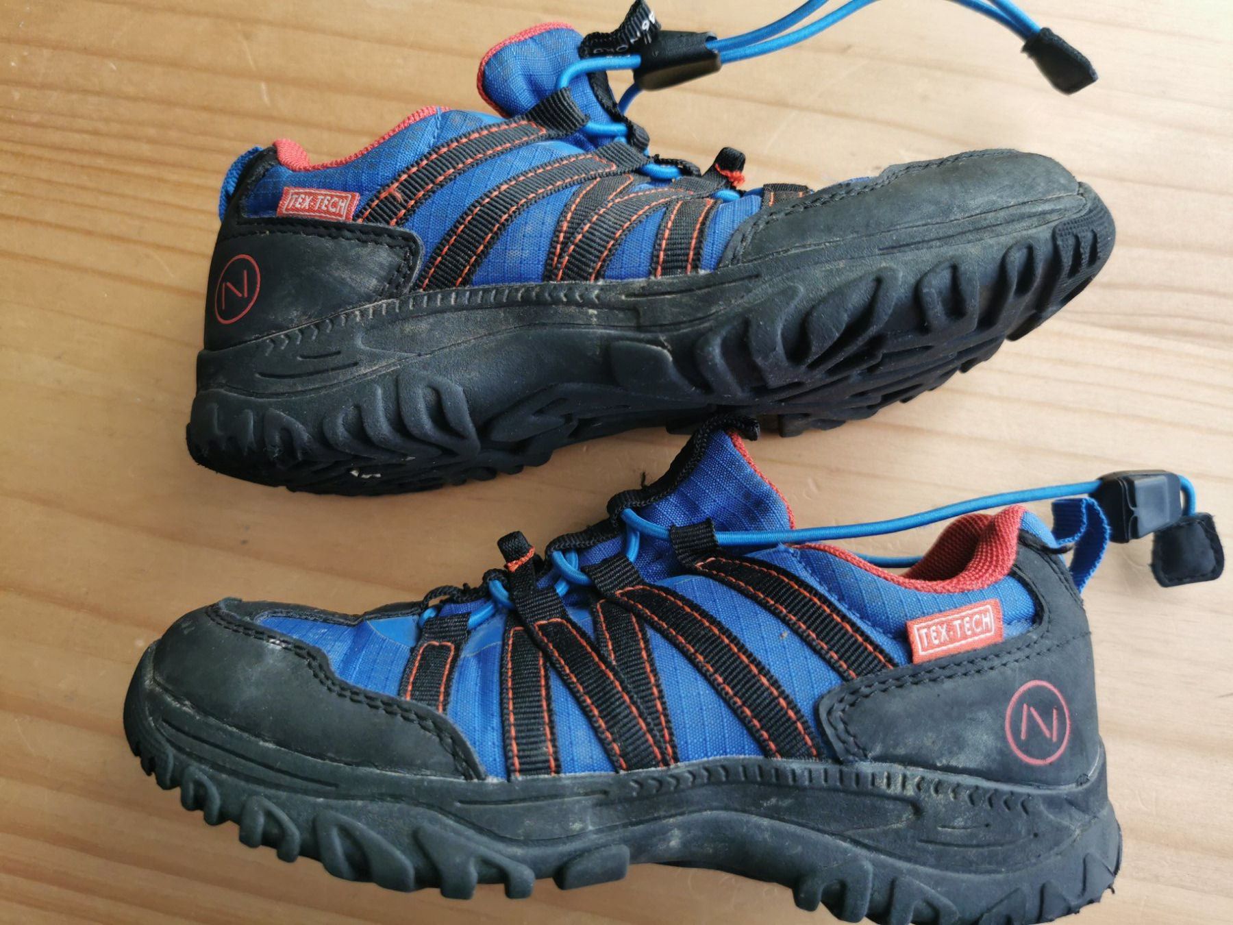 Scarpe per ragazzi: Trekkingschuhe 46 NORD Gr. 30 – Usato da Genève venduto da GVMaam 2
