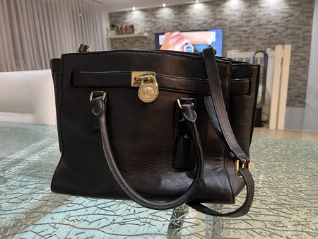 Sac Michael Kors en cuir noir