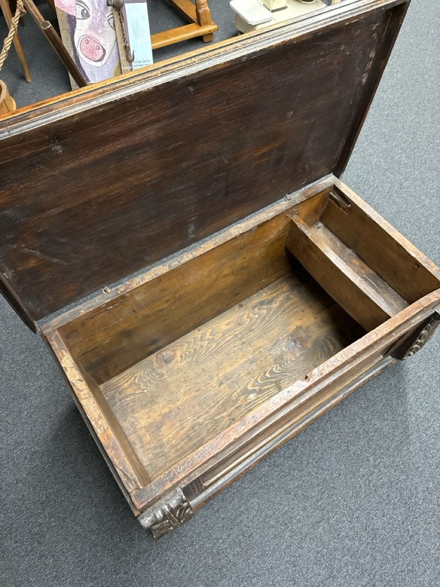 Cassapanche: Kleine Renaissance Truhe – Usato da Gossau SG venduto da Liq-Gossau 3