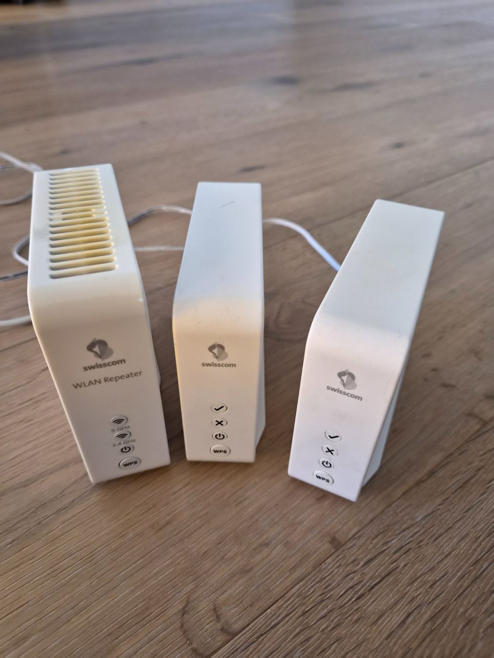 Swisscom Wlan: Swisscom WLAN Repeater Air 4920 4820 3er Set – Gebraucht aus Meilen von thomas191985