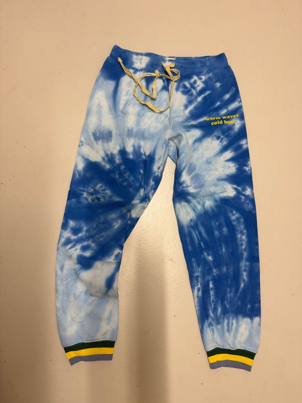 Pantaloni: Jogging tie-dye bleu taille S – Nuovo (secondo la descrizione) da Chavannes-pres-Renens venduto da mar_2x72