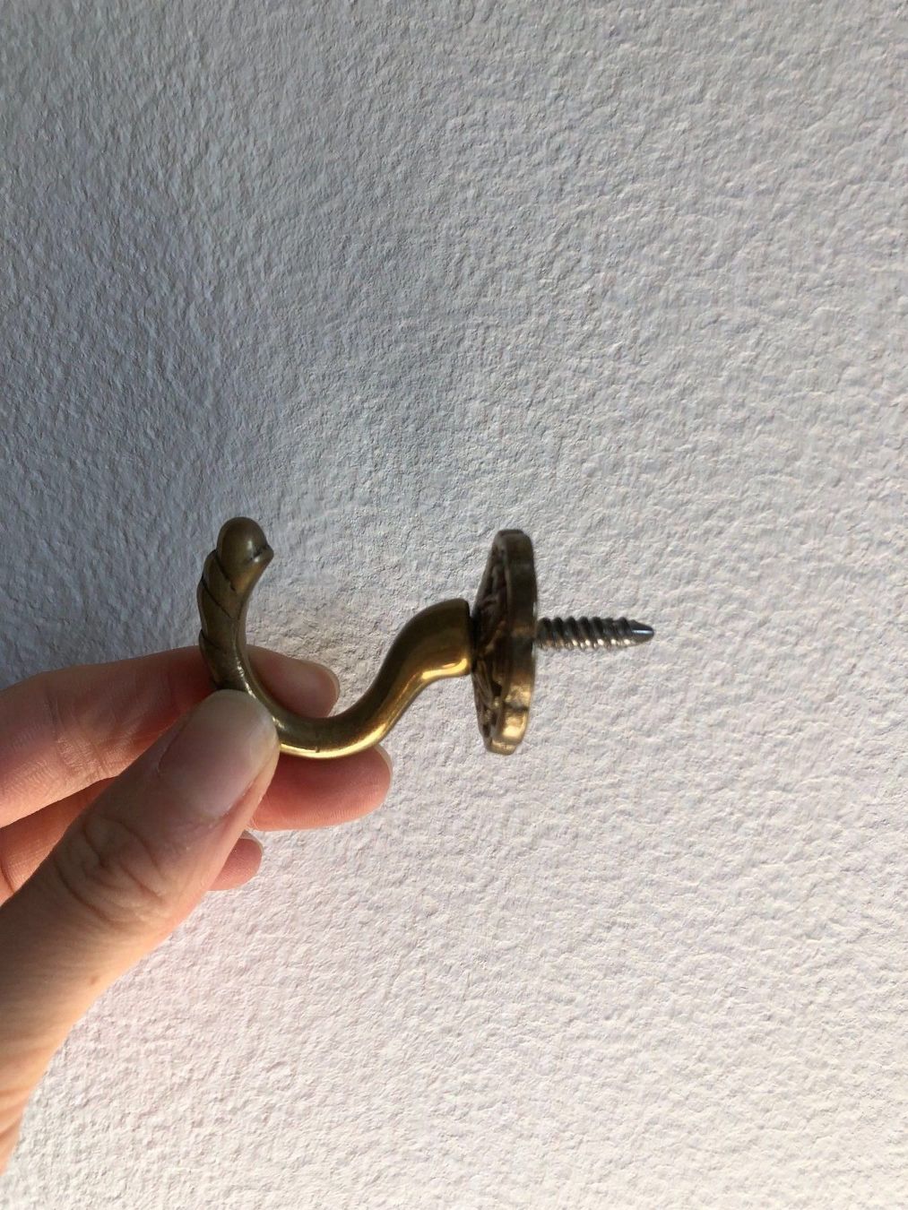 Ferramenta: Goldene Haken Messing – Usato da Zürich venduto da kitsune 7