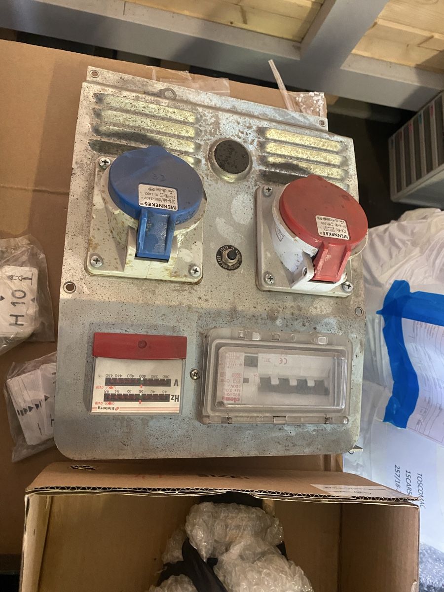 Generatori di corrente: Generator, Rotor, Notstromgruppe – Usato da Ebnat-Kappel venduto da Mech57 4
