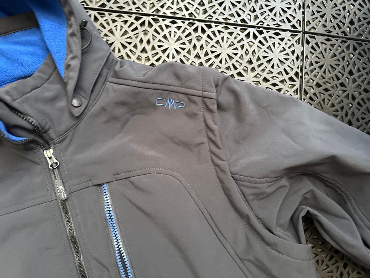 Vestes: CMP Jacke Grau XXL – D'occasion à Bettlach par valishop 1
