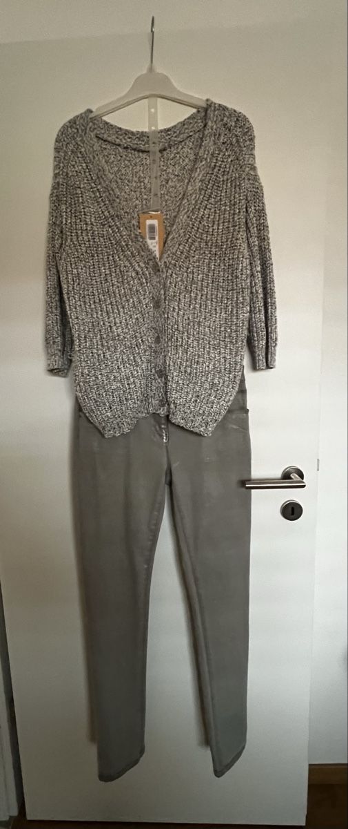 Lotti di vestiti: Ensemble femme – Nuovo e nell'imballaggio originale da Gland venduto da choupon