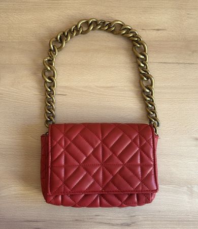 RED QUILTED SHOULDER BAG