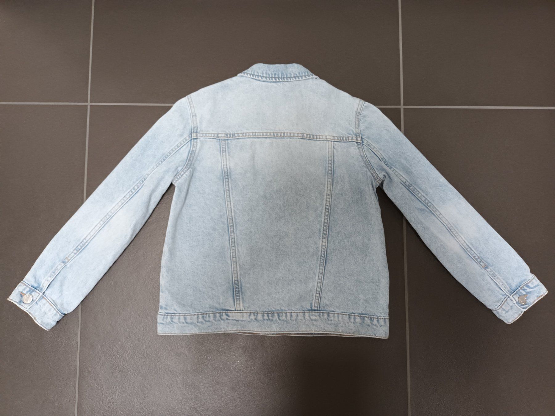 H&M Giacche & Cappotti: Jeansjacke Gr. 140 – Usato da Ried-Muotathal venduto da lufo 3