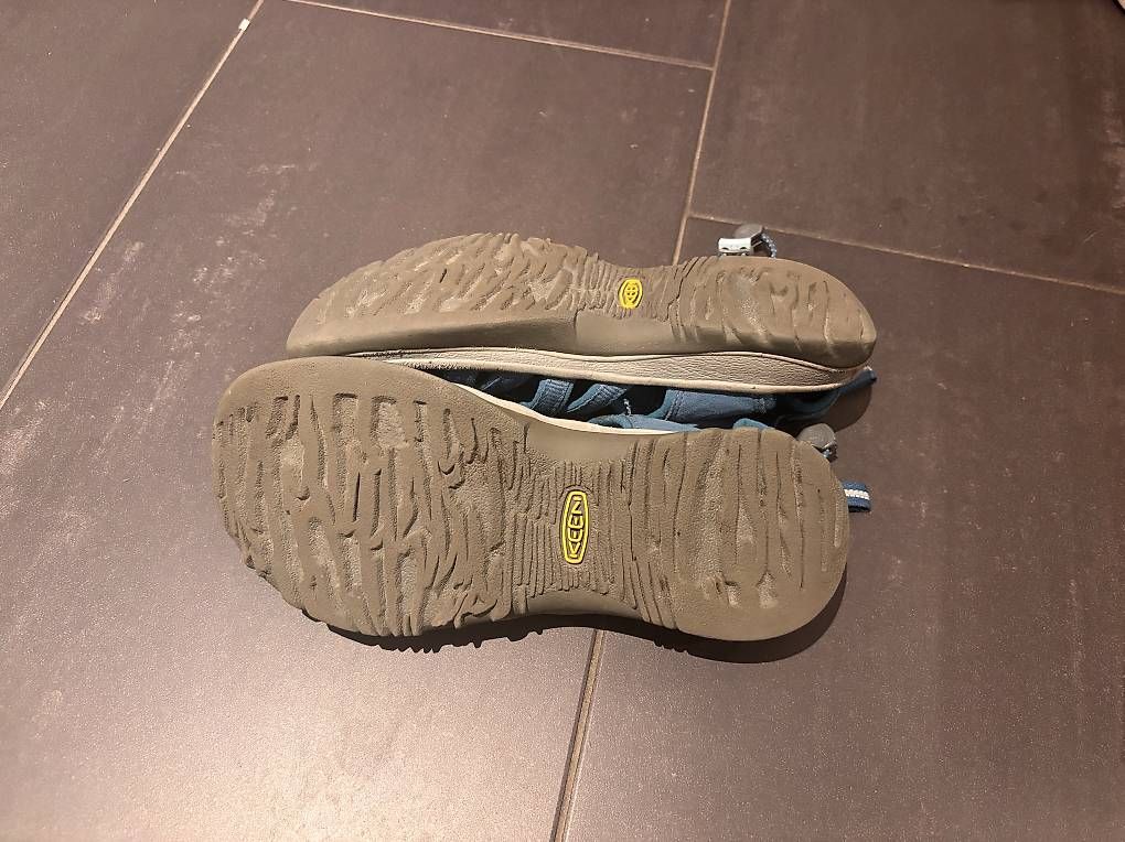 Scarpe per ragazzi: Keen Sandalen – Usato da Dättwil AG venduto da len_scv9 2