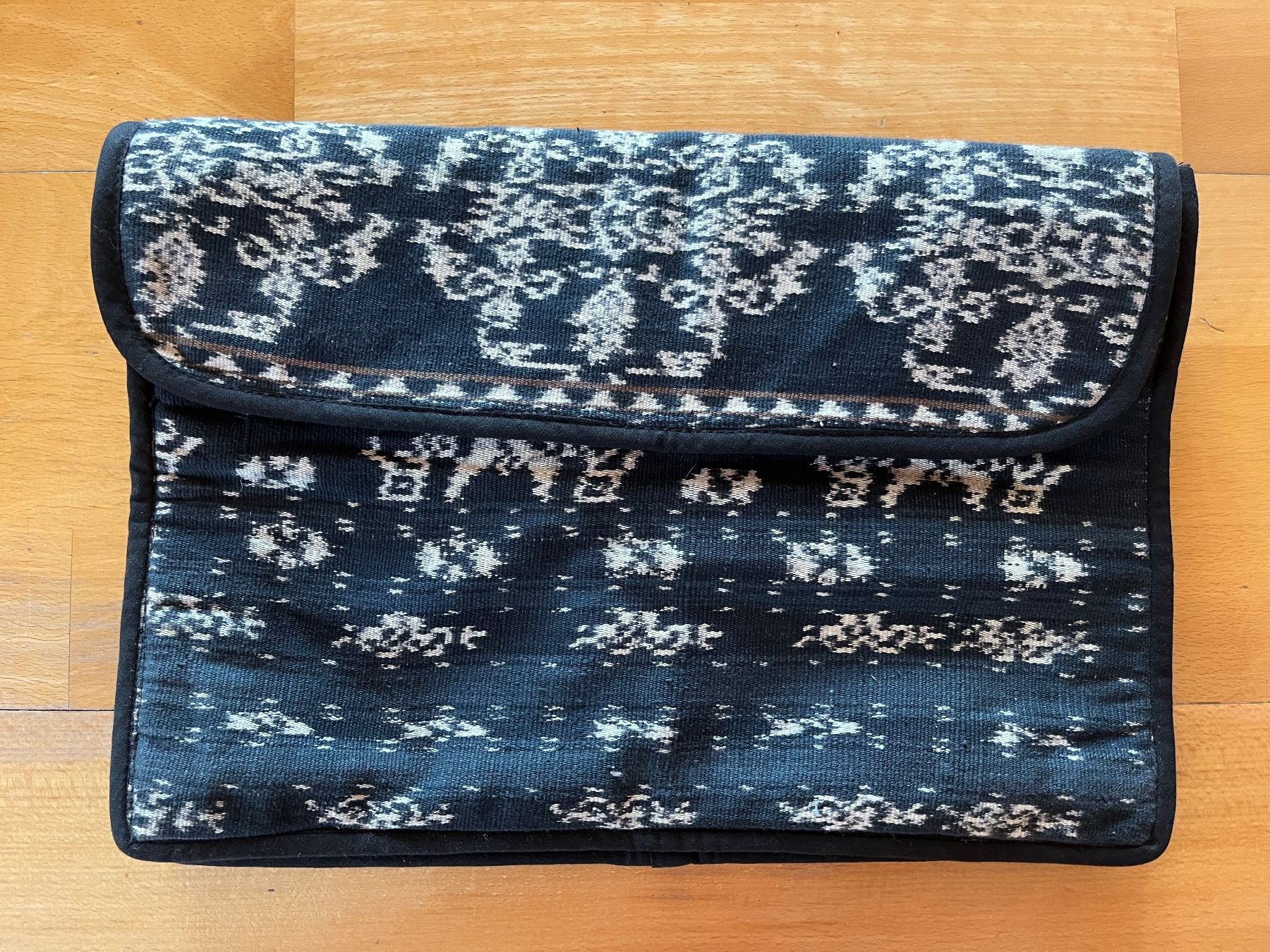 Borse: Laptoptasche aus Stoff mit mehrere Fächer – Usato da Meilen venduto da Fuxia