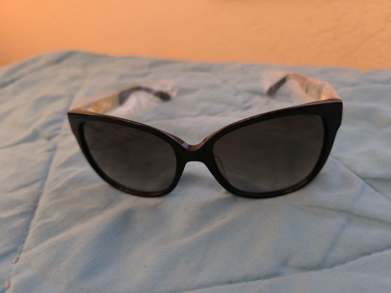 Moschino Occhiali & Lenti: Moschino Sonnenbrille NEU – Nuovo (secondo la descrizione) da Winterthur venduto da Tinot